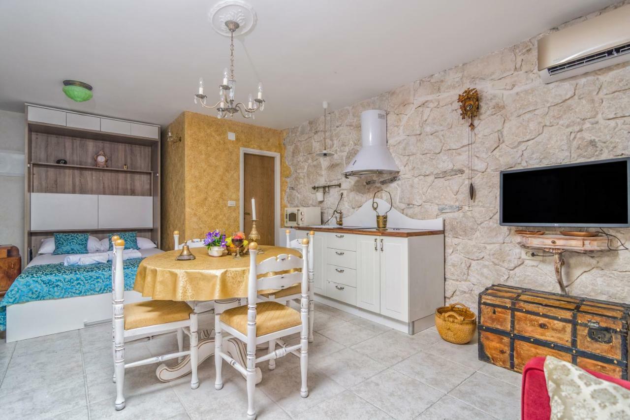 Small House Podgrade Extérieur photo